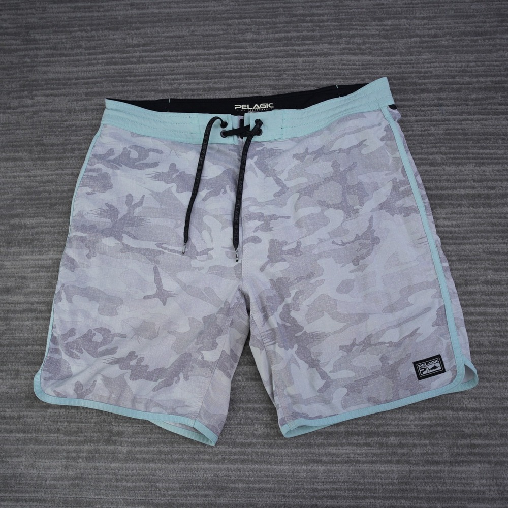 Pelagic Shorts Men Camo Fishing Board Light Blue Gray Pocket 38 Measured 40x8.5